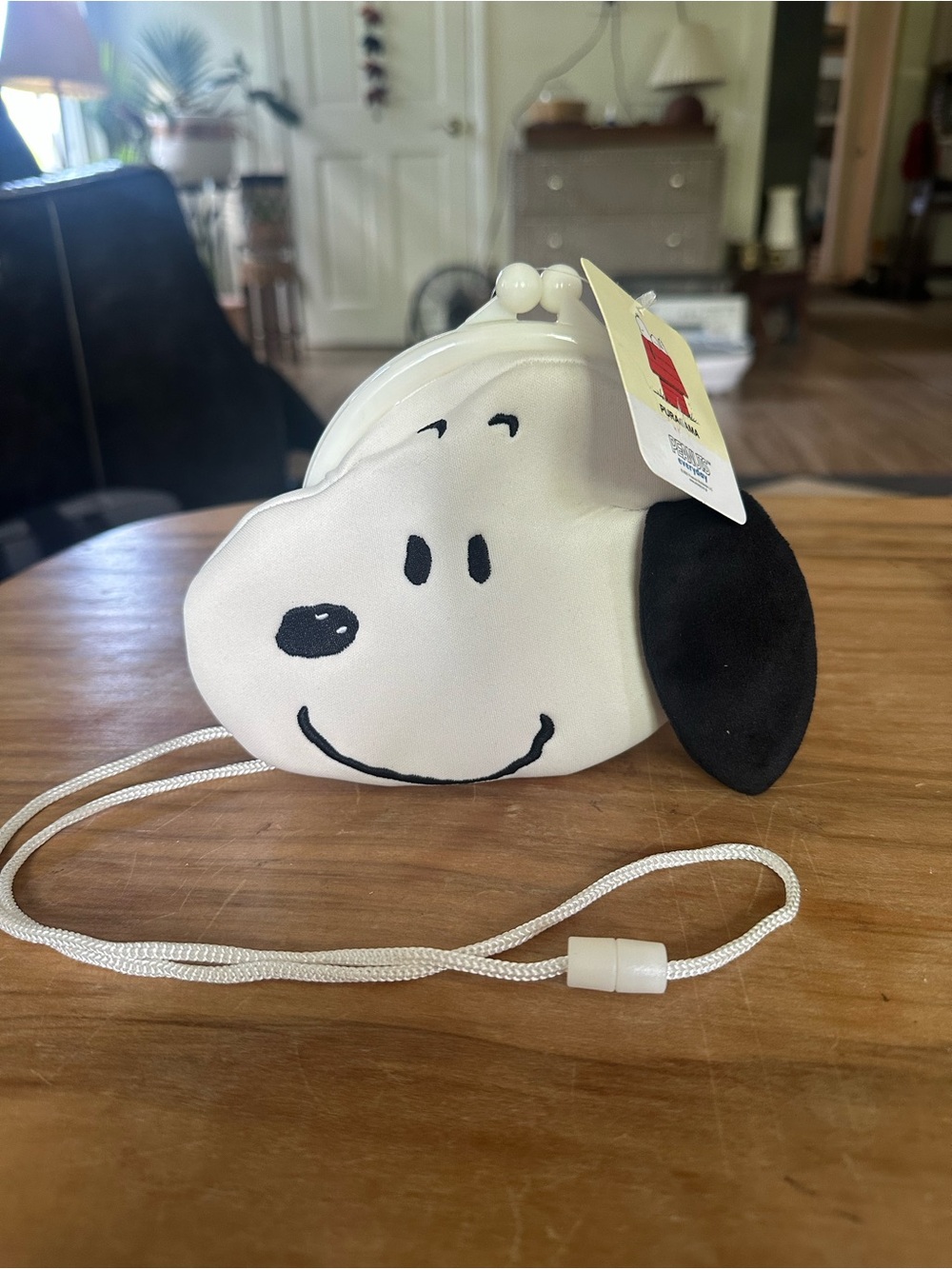 Peanuts Snoopy White and Black Coin Purse /card holder Crossbody New